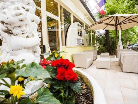 Hotel In Cesenatico Ngoại thất bức ảnh