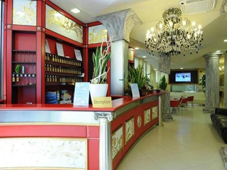 Hotel In Cesenatico Ngoại thất bức ảnh