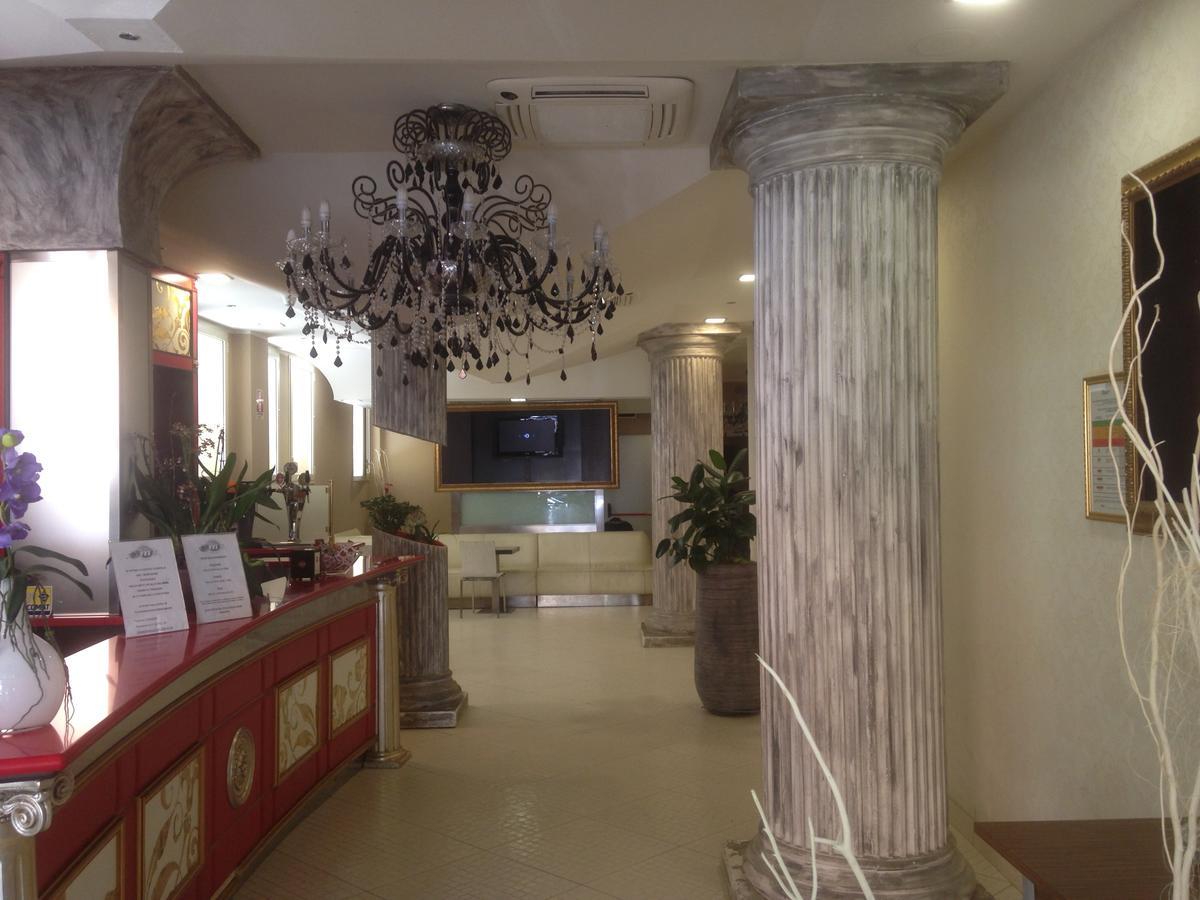 Hotel In Cesenatico Ngoại thất bức ảnh