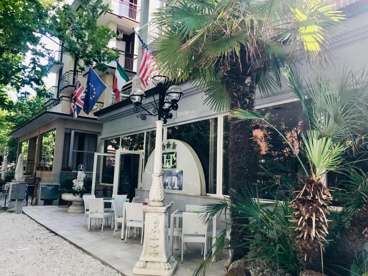 Hotel In Cesenatico Ngoại thất bức ảnh