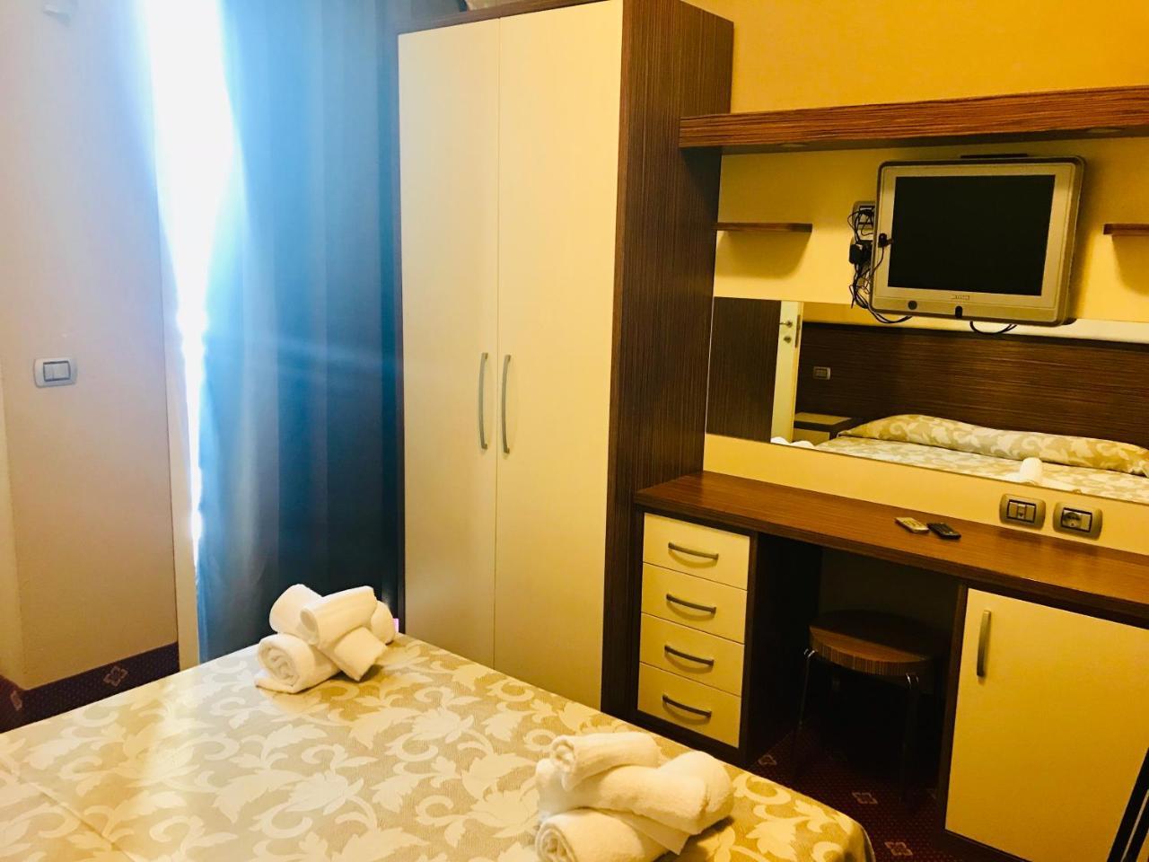 Hotel In Cesenatico Ngoại thất bức ảnh