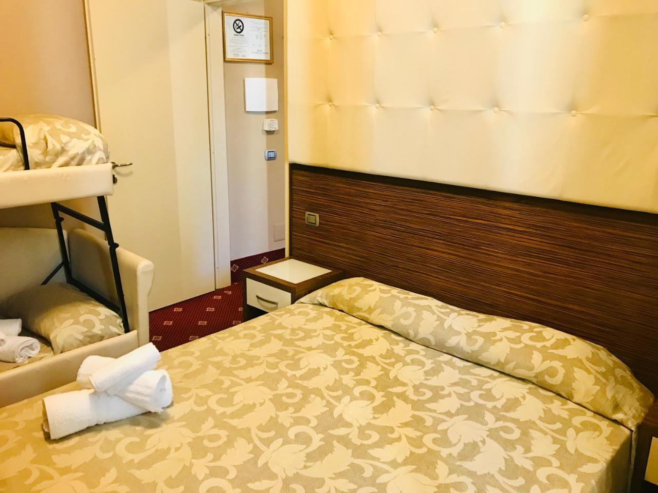 Hotel In Cesenatico Ngoại thất bức ảnh
